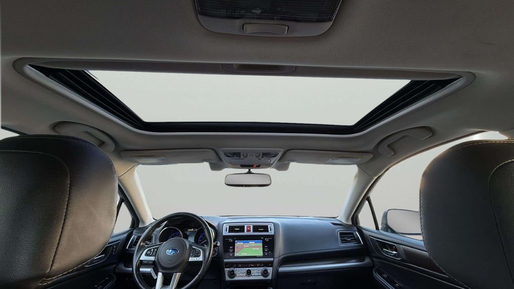 Photo 27 of this SUBARU LEGACY
