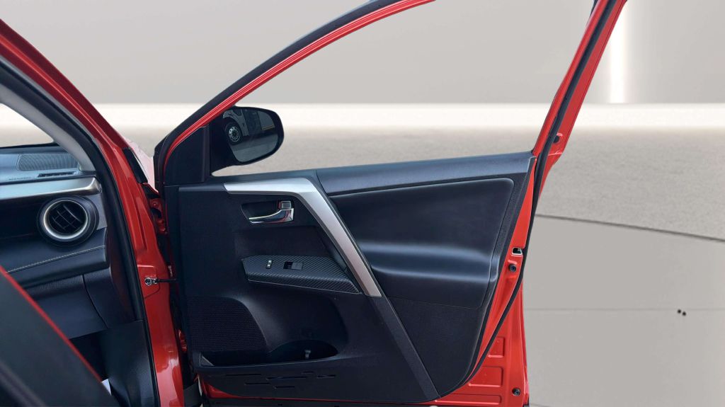 Photo 16 of this TOYOTA RAV4