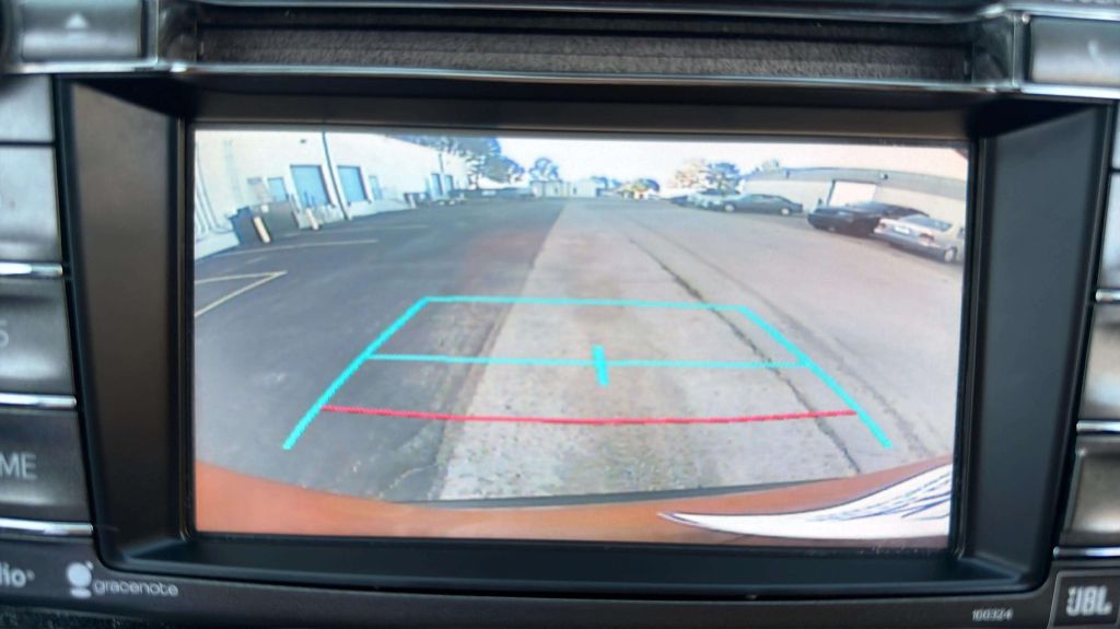 Photo 28 of this TOYOTA RAV4