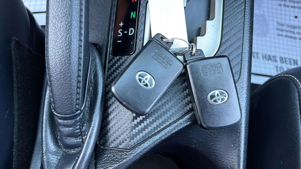Photo 30 of this TOYOTA RAV4