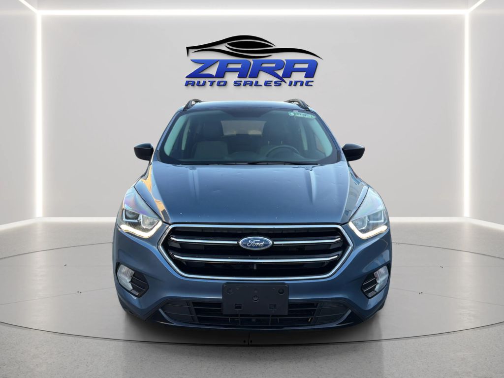 Photo 2 of this FORD ESCAPE