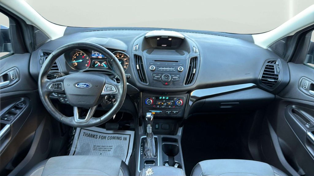 Photo 20 of this FORD ESCAPE