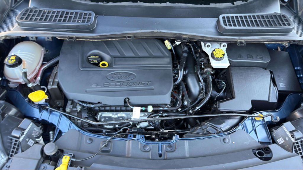 Photo 29 of this FORD ESCAPE
