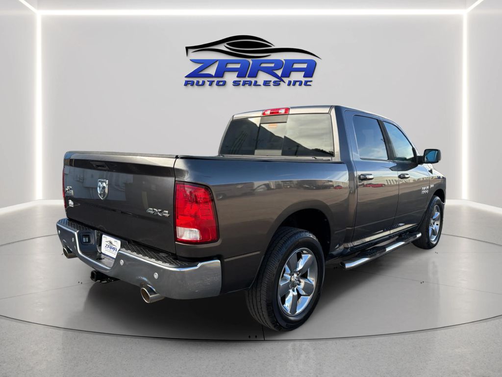 Photo 7 of this RAM 1500