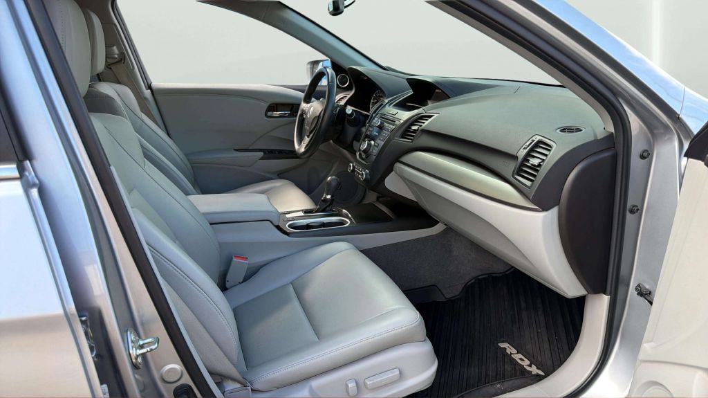 Photo 15 of this ACURA RDX