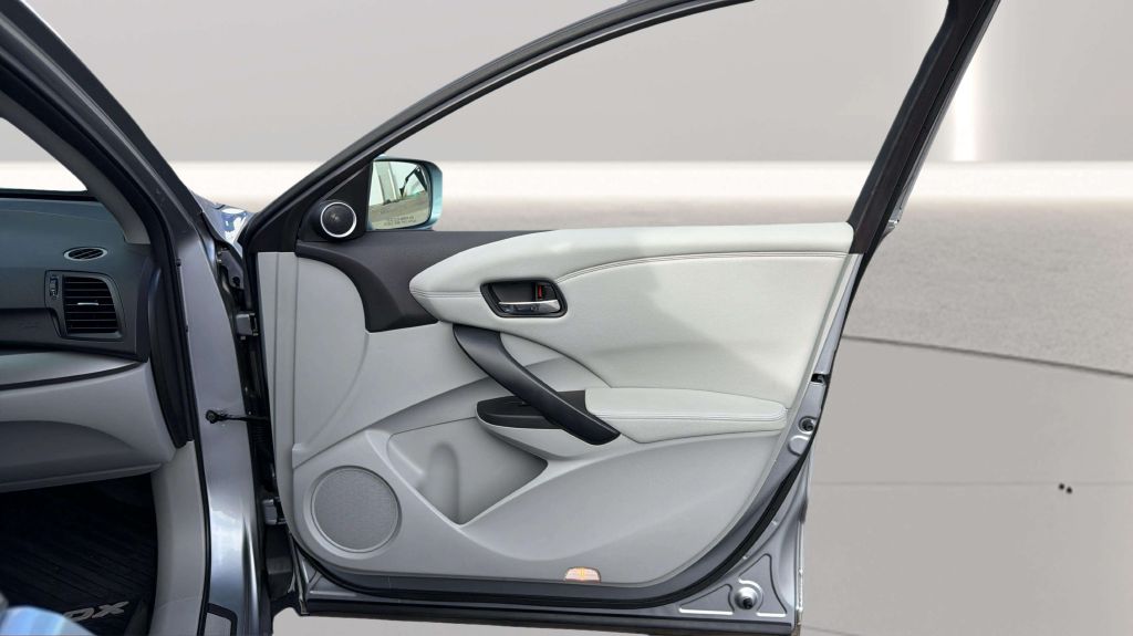 Photo 16 of this ACURA RDX