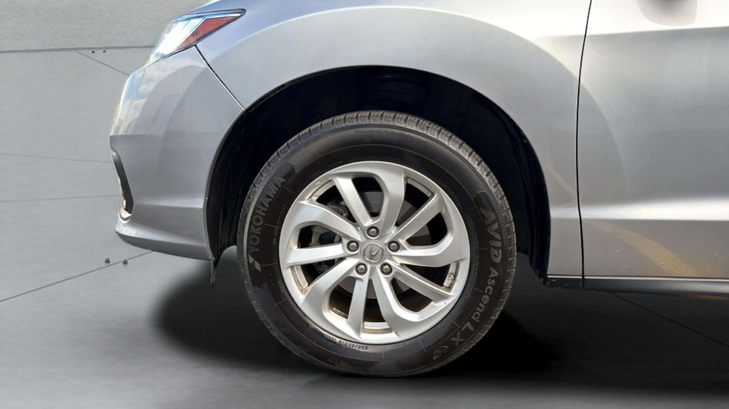 Photo 33 of this ACURA RDX