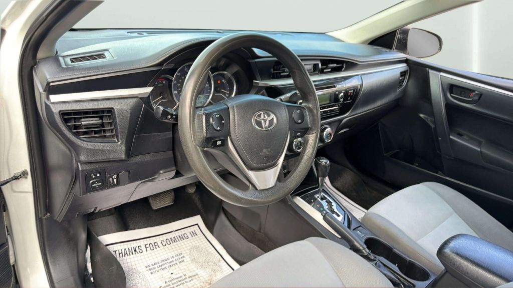 Photo 17 of this TOYOTA COROLLA