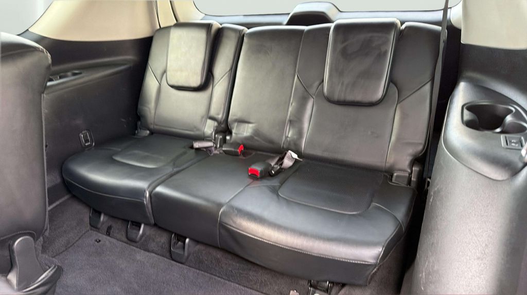Photo 21 of this NISSAN ARMADA