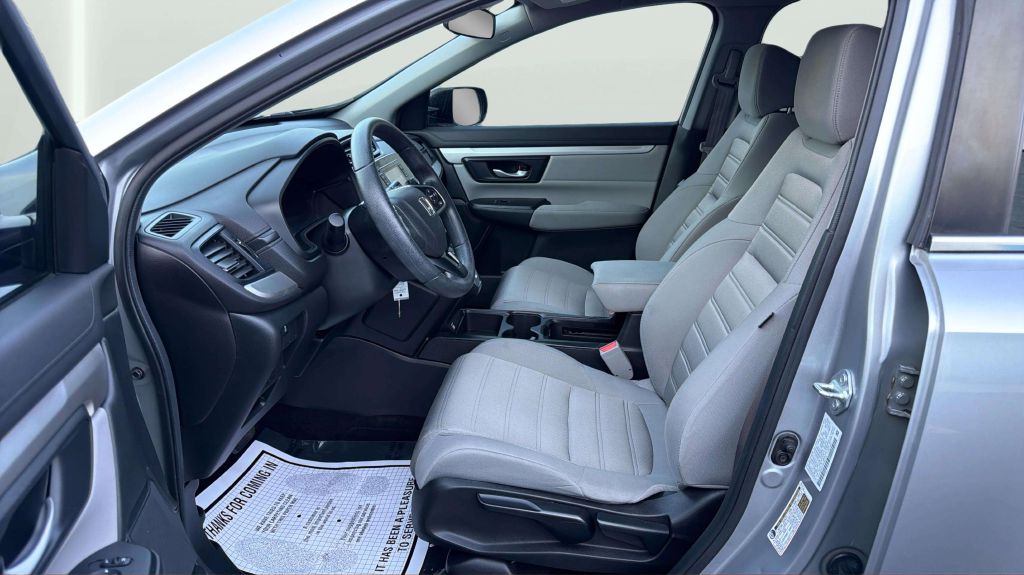 Photo 11 of this HONDA CR-V