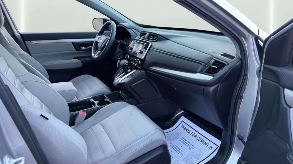 Photo 15 of this HONDA CR-V