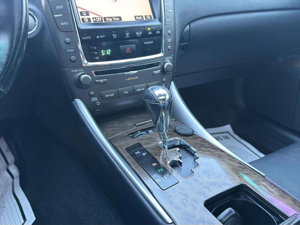 Photo 20 of this LEXUS IS 250
