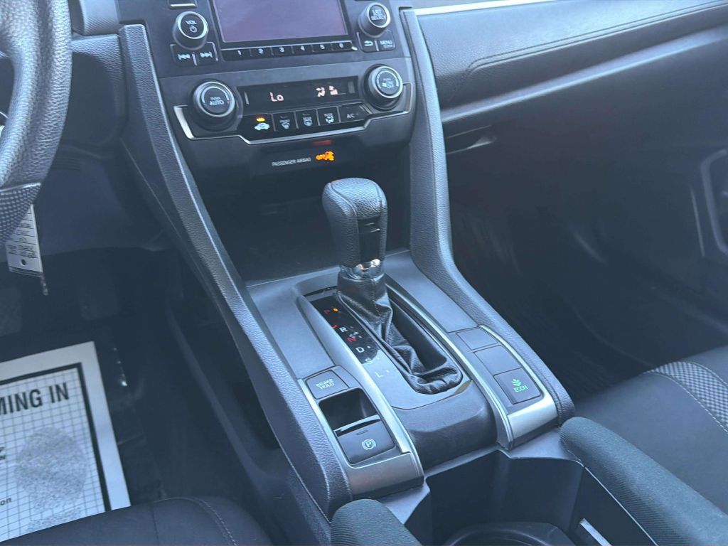 Photo 19 of this HONDA CIVIC