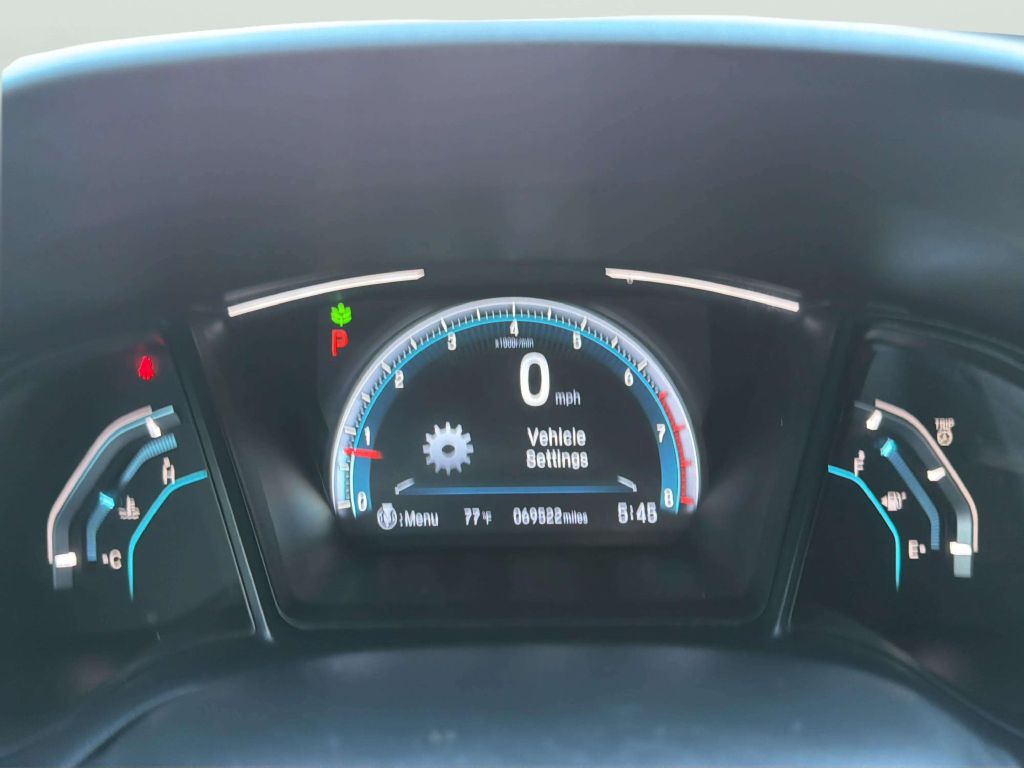 Photo 21 of this HONDA CIVIC
