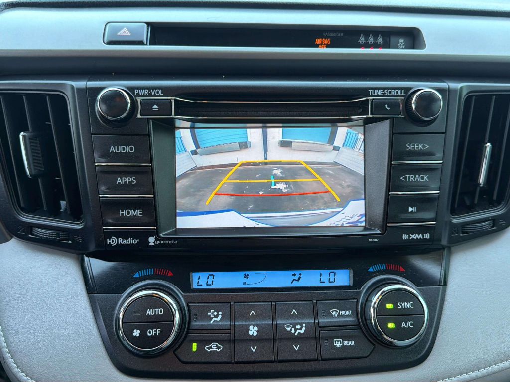 Photo 26 of this TOYOTA RAV4