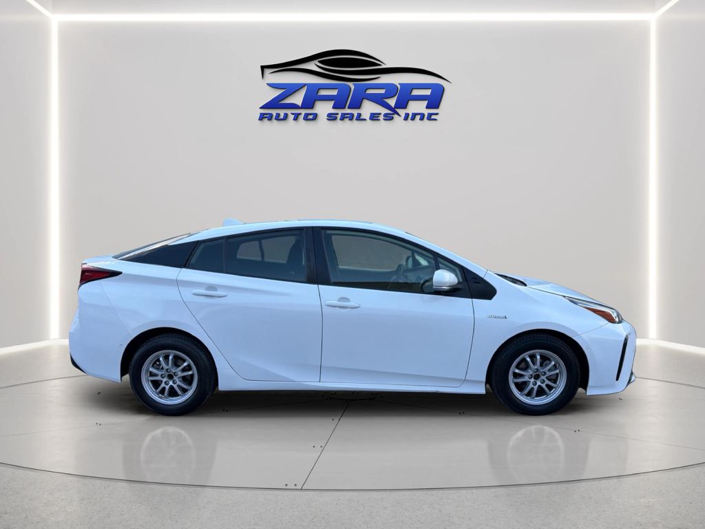 Photo 8 of this TOYOTA PRIUS