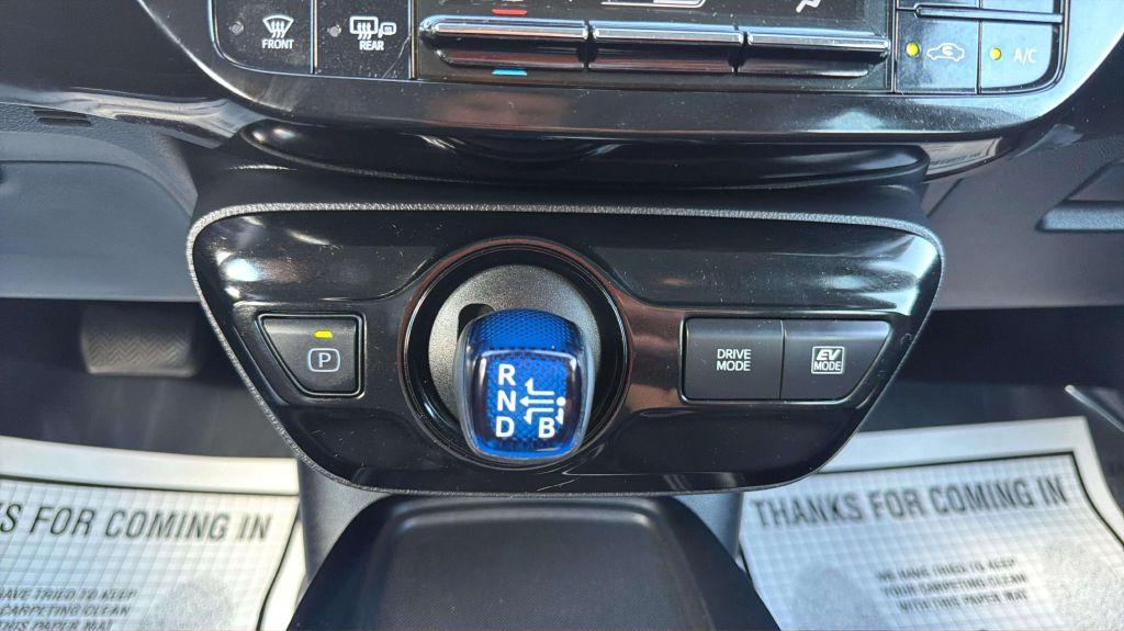 Photo 23 of this TOYOTA PRIUS