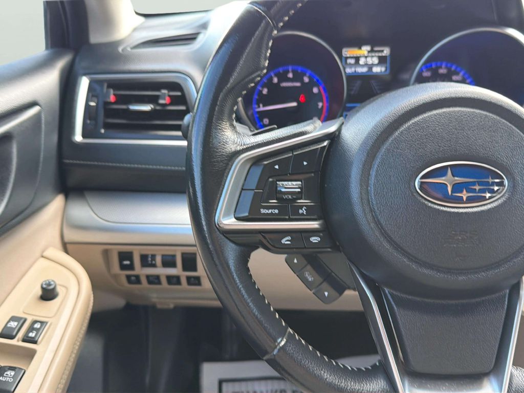 Photo 23 of this SUBARU LEGACY