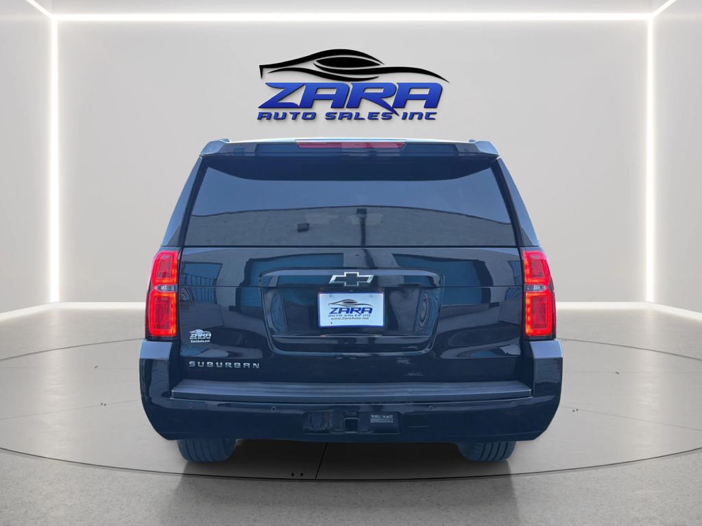 Photo 6 of this CHEVROLET SUBURBAN