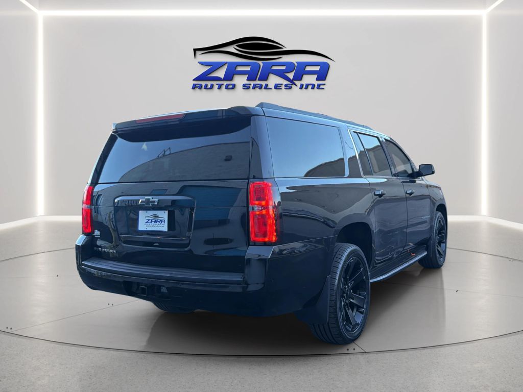 Photo 7 of this CHEVROLET SUBURBAN