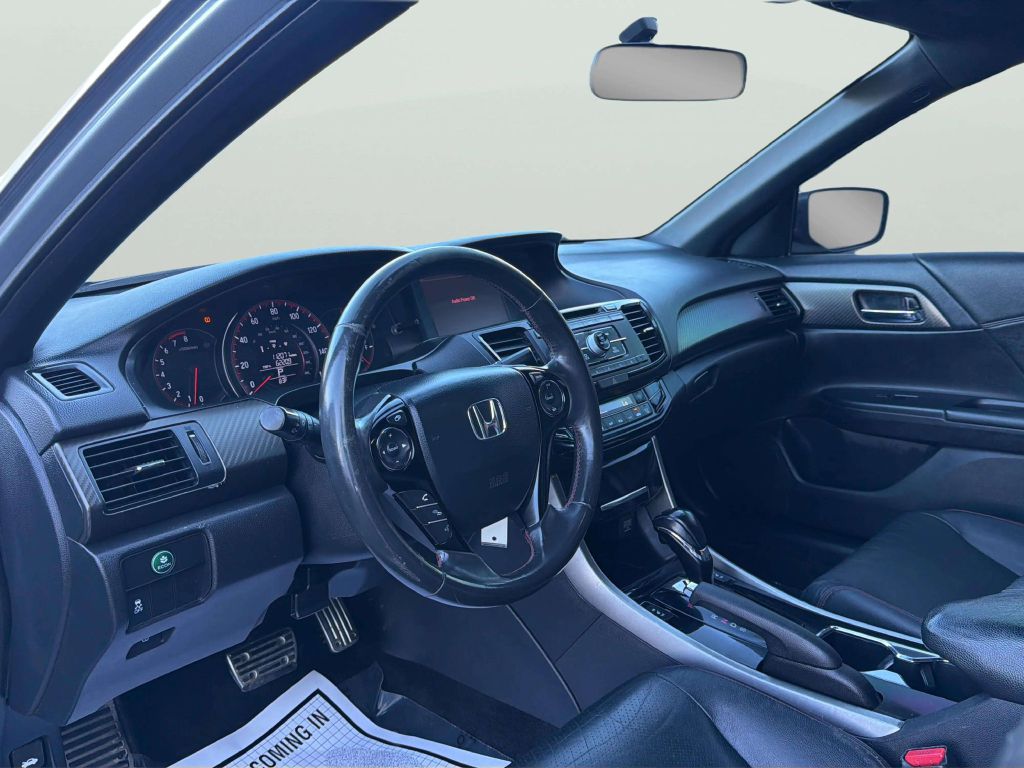 Photo 10 of this HONDA ACCORD