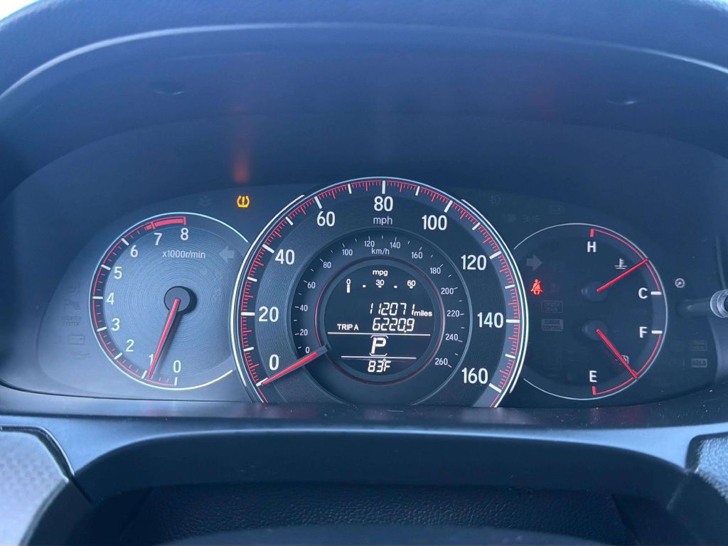 Photo 21 of this HONDA ACCORD