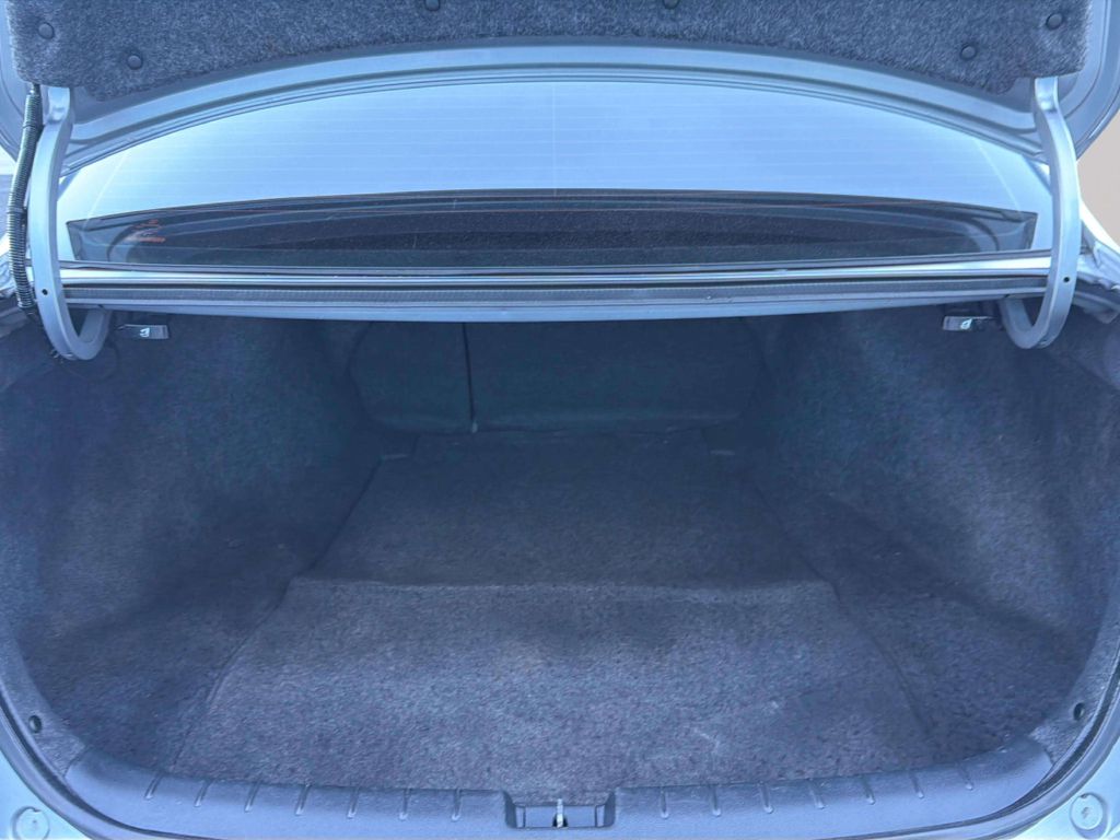 Photo 26 of this HONDA ACCORD