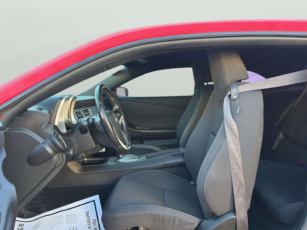 Photo 11 of this CHEVROLET CAMARO