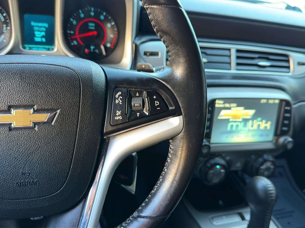 Photo 20 of this CHEVROLET CAMARO