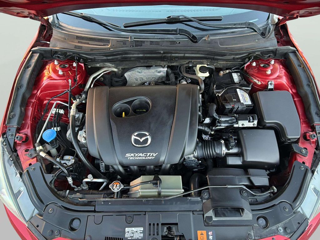 Photo 24 of this MAZDA MAZDA3
