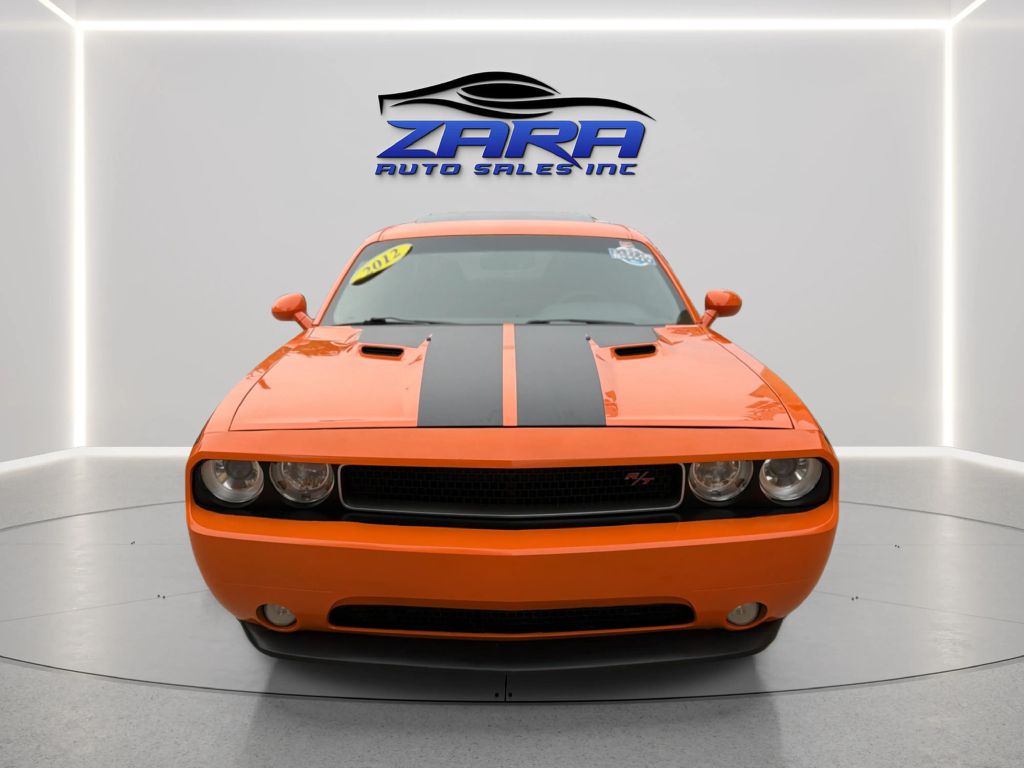 Photo 2 of this DODGE CHALLENGER