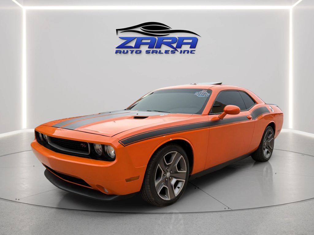 Photo 3 of this DODGE CHALLENGER