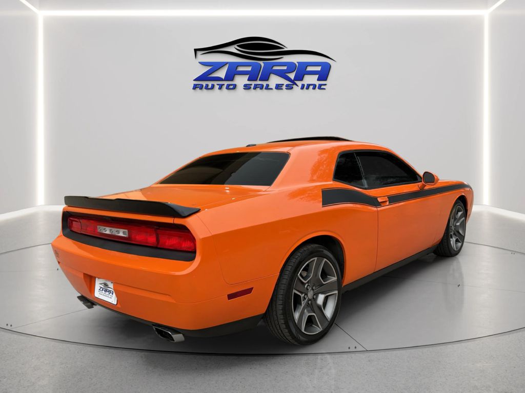 Photo 7 of this DODGE CHALLENGER
