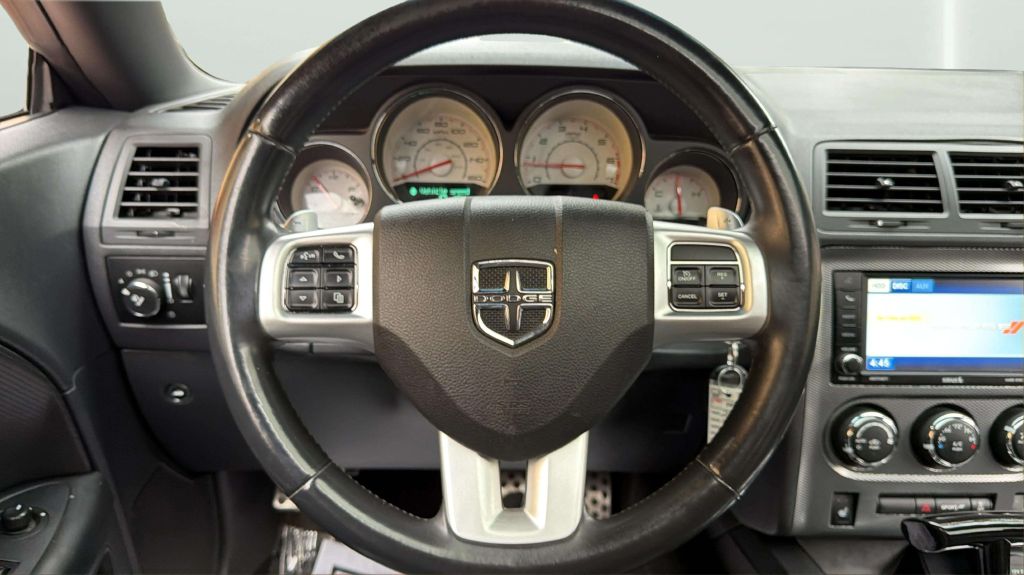 Photo 24 of this DODGE CHALLENGER