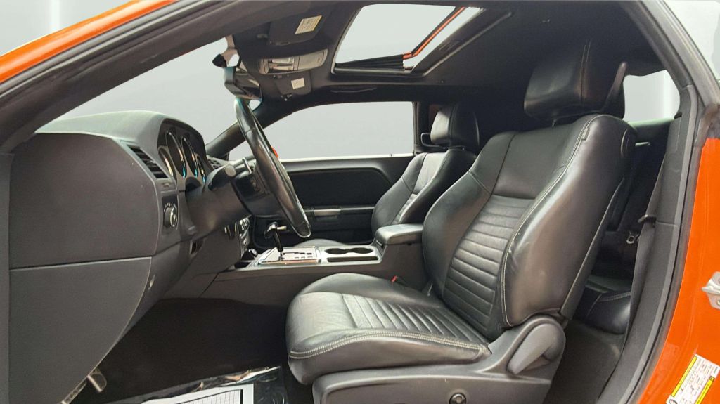 Photo 28 of this DODGE CHALLENGER
