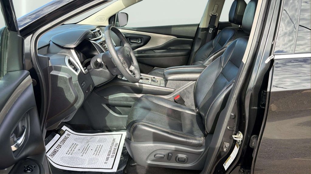 Photo 11 of this NISSAN MURANO