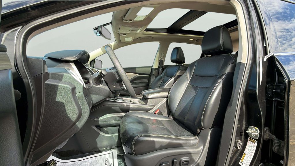 Photo 31 of this NISSAN MURANO