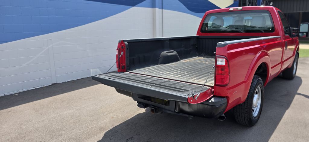 Photo 26 of this FORD F-250 LONGBED