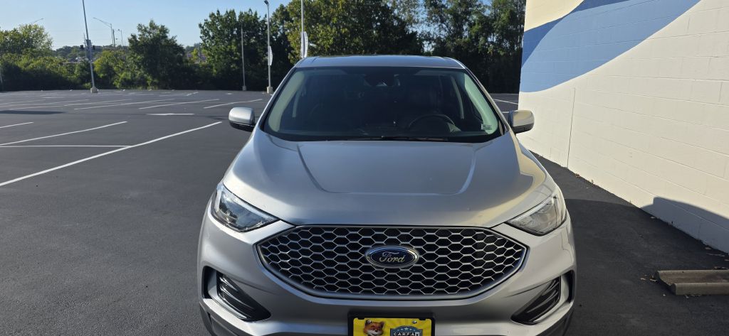 Photo 11 of this FORD EDGE