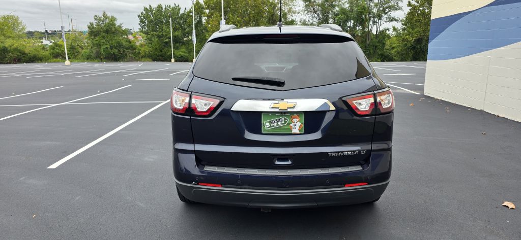Photo 7 of this CHEVROLET TRAVERSE