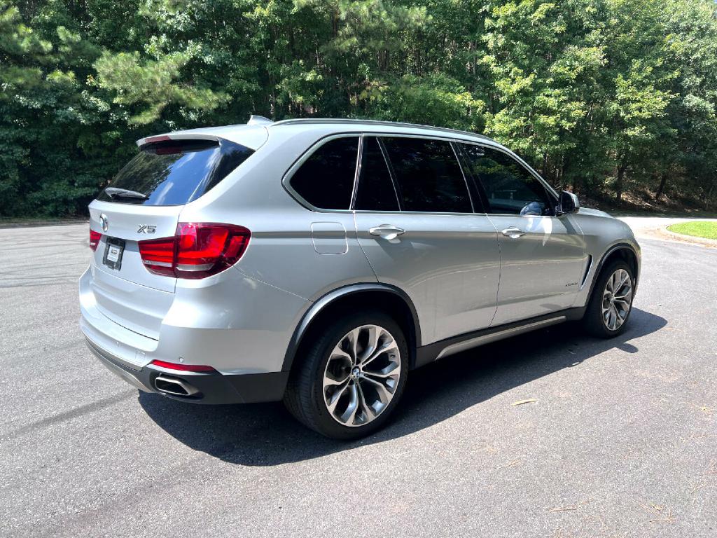 Photo 4 of this BMW X5