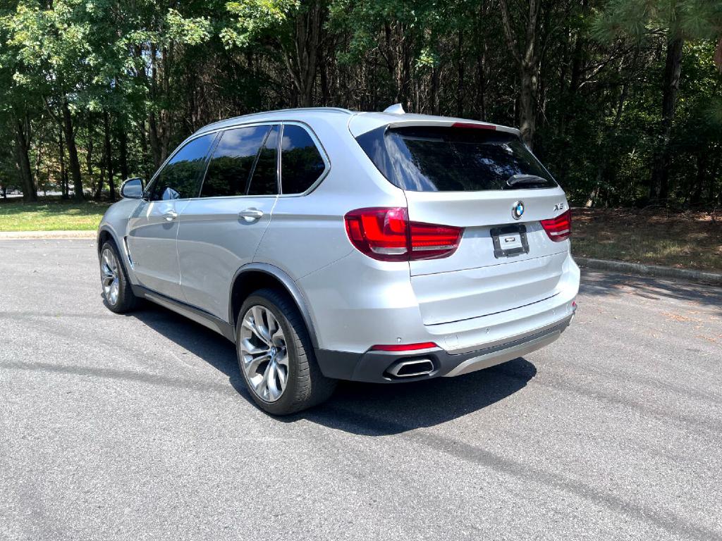 Photo 6 of this BMW X5