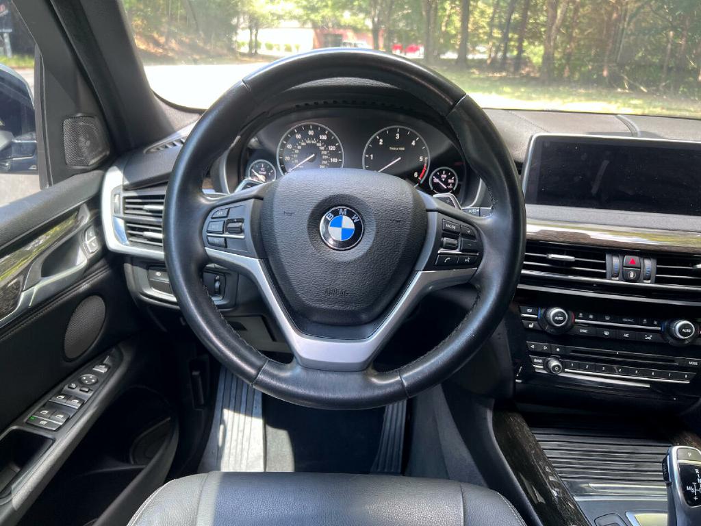 Photo 14 of this BMW X5