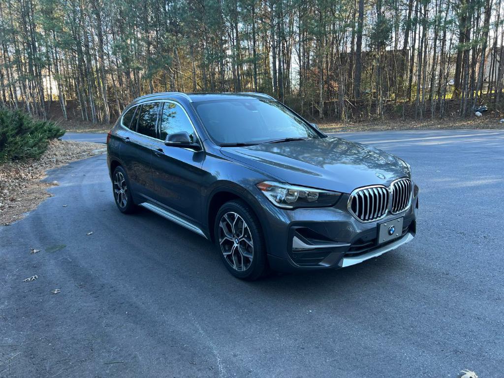 Photo 3 of this BMW X1