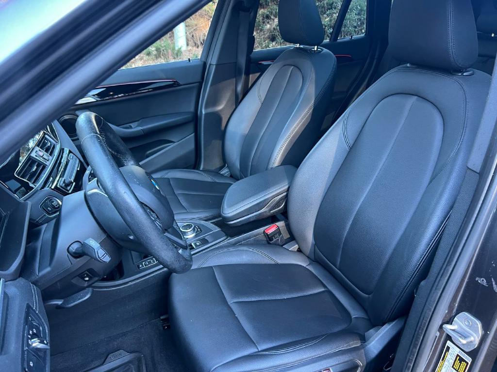 Photo 11 of this BMW X1