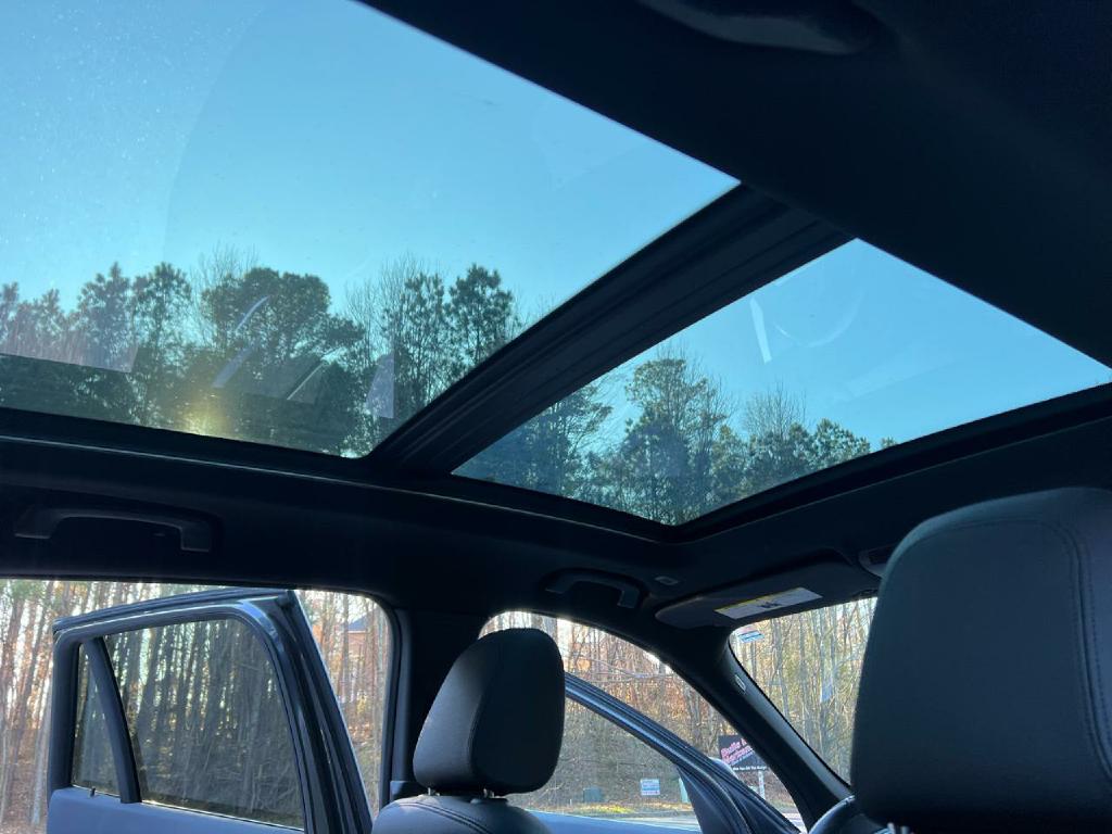 Photo 18 of this BMW X1