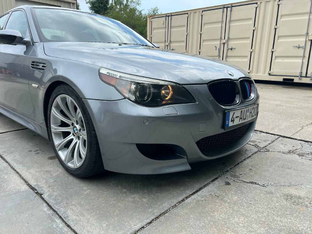 Photo 9 of this BMW M5