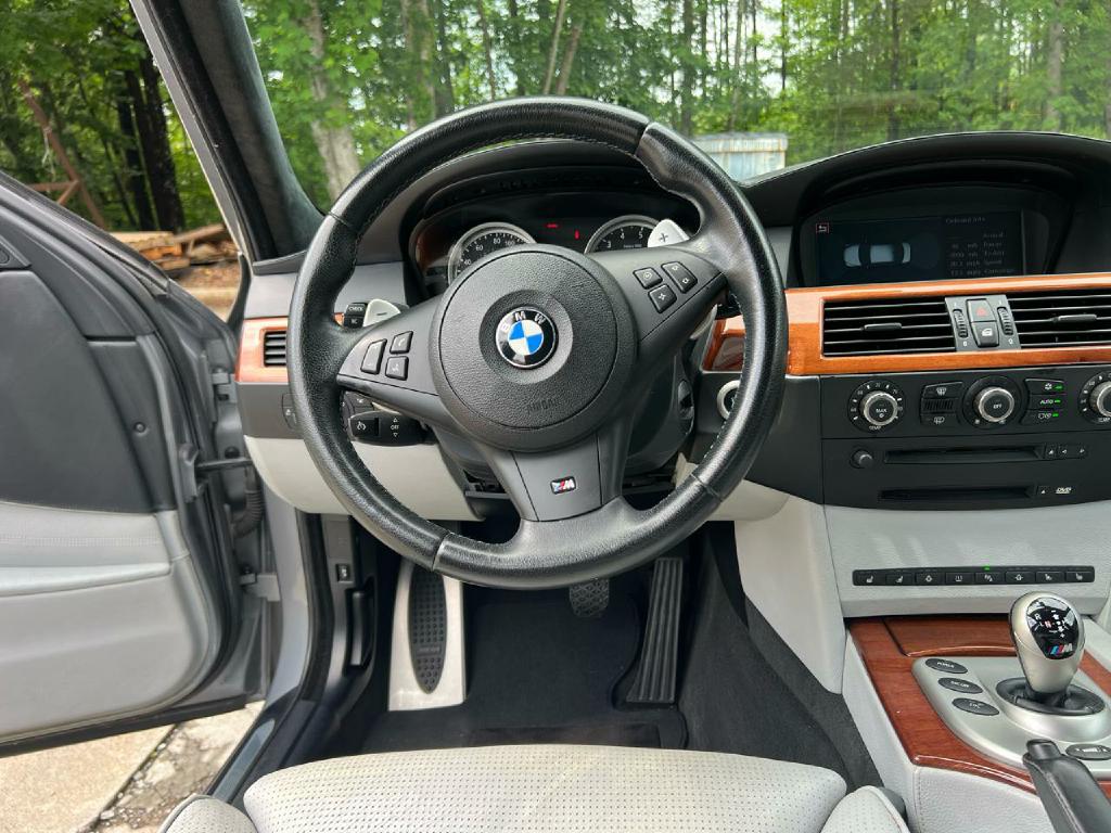 Photo 18 of this BMW M5