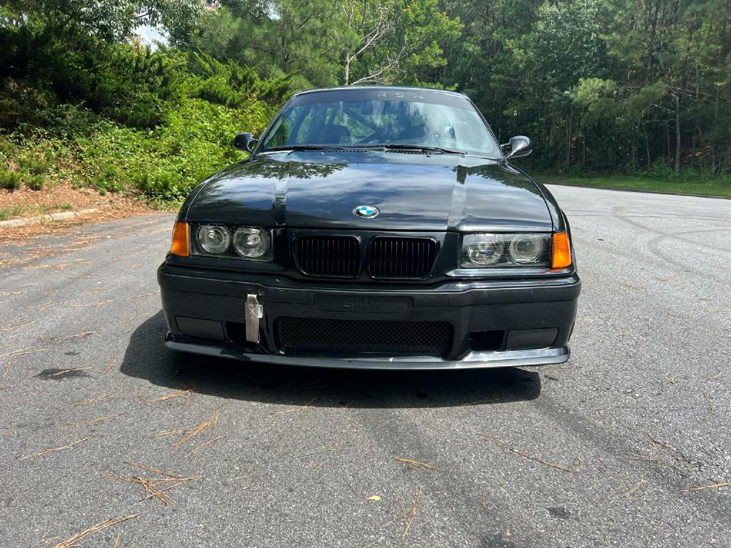 Photo 2 of this BMW M3