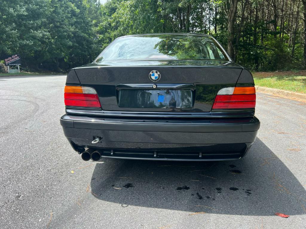 Photo 6 of this BMW M3